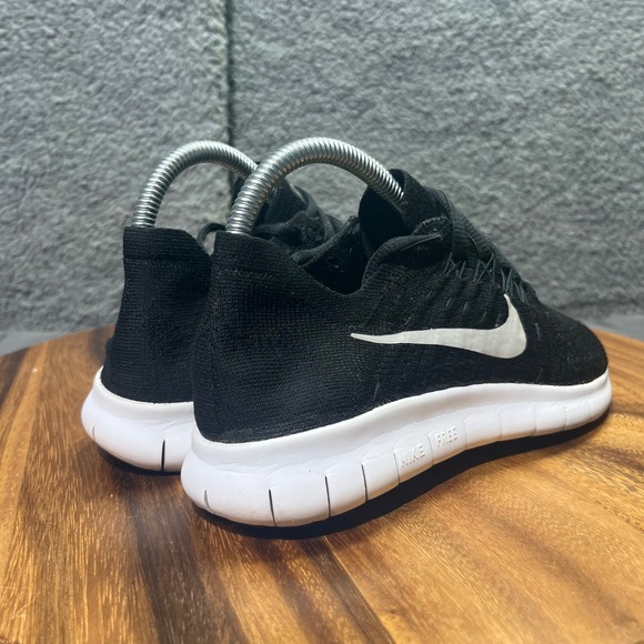 Nike Free RN Flyknit 2017 Women's Running Shoes Sneakers Black White Size 7 - Picture 2 of 12